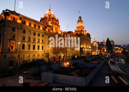 The illuminated Bund promenade at night, avenue in Shanghai, with HSBC Building, and China Merchants Bank Building, China, Asia Stock Photo