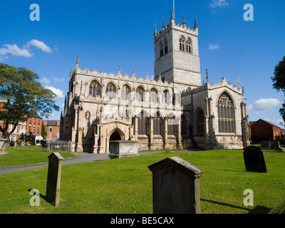 Retford Town Square ,North Nottinghamshire, England ,UK Stock Photo - Alamy