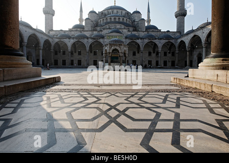 Blue Mosque, Sultan Ahmet Camii, view into the forecourt, Sultanahmet, Istanbul, Turkey Stock Photo