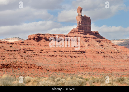 Striking red rock towers in the Valley of the Gods, on Highway 163, near Mexican Hat, Utah, USA Stock Photo