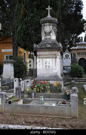 Tombstones, Campo di Verano cemetery, historic city centre, Rome, Italy, Europe Stock Photo