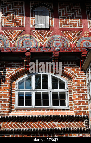 Decorative ornate half-timbered house, 1595, in the old town, Lueneburg, Lower Saxony, Germany, Europe Stock Photo