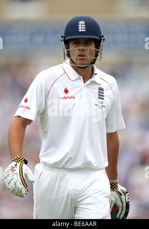 ALISTAIR COOK DISMISSED FOR 10 5TH ASHES TEST MATCH THE BRIT OVAL LONDON ENGLAND 20 August 2009 Stock Photo
