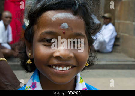 Hindu Girl at Sri Jalagandeeswarar Temple inside Vellore Fort in Vellore India Stock Photo