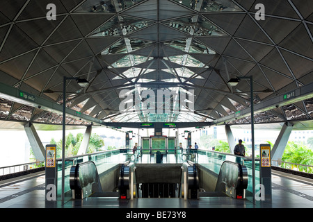 Singapore MRT, Expo Station. Sir Norman Foster and Partners, Architects. Stock Photo