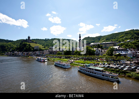 View on to Cochem, the Cochem imperial castle at back, district of Cochem-Zell, Moselle, Rhineland-Palatinate, Germany, Europe Stock Photo