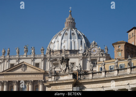 Dome of Saint Peter's Basilica in Vatican City, Rome, Italy Stock Photo