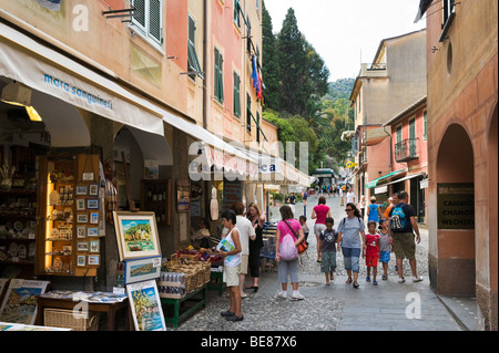 Shops on a typical street in Portofino, Golfo del Tigullio, Italian Riviera, Liguria, Italy Stock Photo