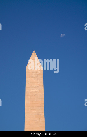 Obelisk and moon. Sergeant Floyd monument and grave site near Sioux City. Stock Photo