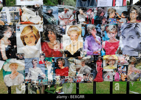 Pictures, memories of Princess Diana, died in 1997, entrance gate, Kensington Palace, London, England, United Kingdom, Europe Stock Photo