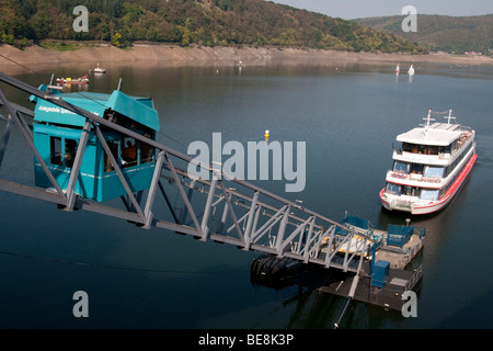 Edersee storage lake, cable car to the boat jetty at low tide, Kellerwald, North Hesse, Germany, Europe Stock Photo