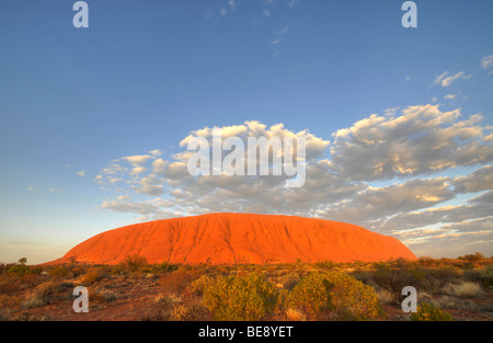 Uluru, Ayers Rock at sunrise, Uluru-Kata Tjuta National Park, Northern Territory, Australia Stock Photo