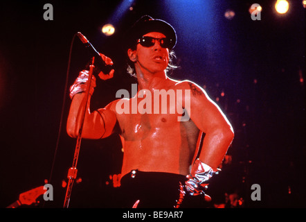 RED HOT CHILLI PEPPERS  - US funk rock group with Anthony Kiedis Stock Photo