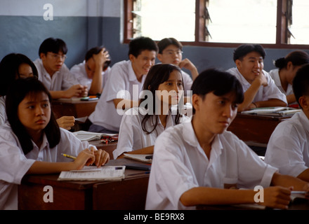 Jakarta Indonesia Kristen Kanaan School Children In Classroom Stock Photo