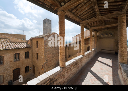 Upper balcony in the Palazzo del Popolo (or Palazzo Comunale), San Gimignano, Tuscany, Italy Stock Photo