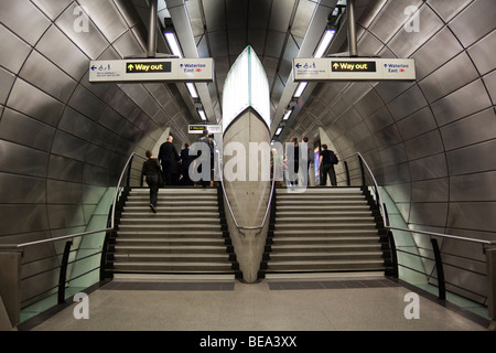 Approach to lower concourse, Southwark tube station, London Underground, England, UK Stock Photo