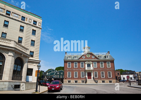 Washington Square and the brick Georgian-style Old Colony House (1741) in Newport, Rhode Island, New England, U.S.A. Stock Photo