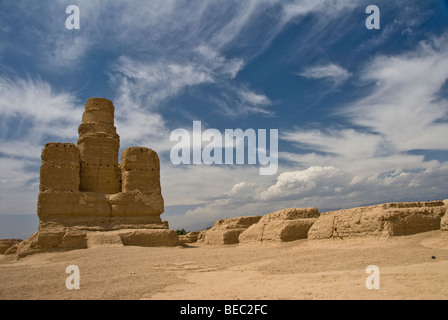 Remains of the ancient city of Jiahoe in the Taklamakan desert, near Turpan. Xinjiang Province. China 2008. Stock Photo