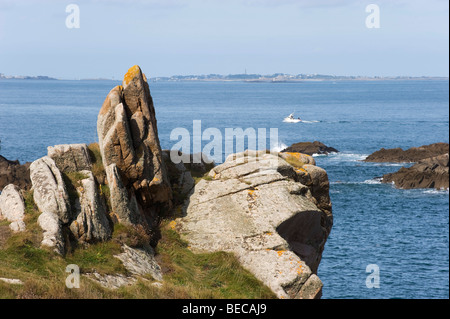 Coast at Le Diben, in the back the Ile de Batz island, Finistere, France, Europe Stock Photo