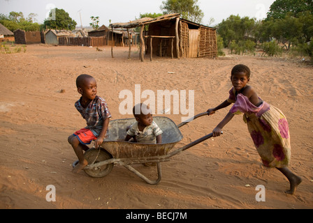 African Little Children Playing with Wheels Editorial Image - Image of  playing, fence: 116521095