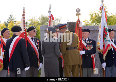 The Polish Armed Forces Memorial Unveiling Ceremony by HRH The Duke of Kent, KG. The National Memorial Arboretum, 19.09.2009 Stock Photo
