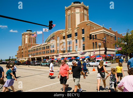 Exterior view of Chicago's Navy Pier with tourists entering and leaving. Navy Pier is the USA mid-west #1 tourist destination. Stock Photo