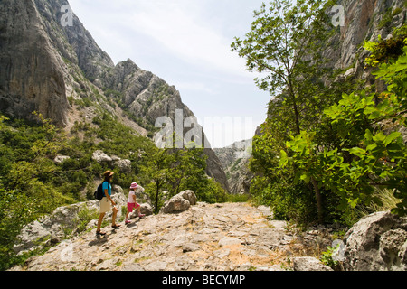 Hikers, Velika Paklenica, Paklenica National Park, Dalmatia, Croatia, Europe Stock Photo