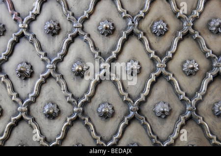 Door detail, Jama Masjid, Friday Mosque, Delhi, Rajasthan, North India, Asia Stock Photo