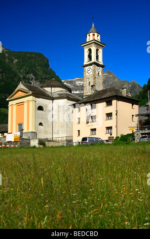 Sonogno, the most remote village in the Valle Verzasca Valley, Ticino, Switzerland, Europe Stock Photo