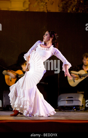 Melisa Calero, flamenco dancer, open air performance on Plaza el Pumarejo Square, Seville, Andalusia, Spain Stock Photo