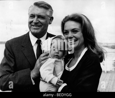 Cary Grant with wife Dyan Cannon and daughter Jennifer Stock Photo