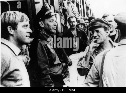 Frank Sinatra, John Leyton and Trevor Howard co-star in a film Stock Photo