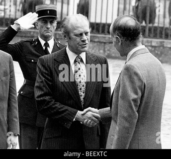 President Gerald Ford greeted by Valery Giscard D'Estaing Stock Photo