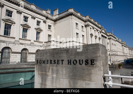 Somerset House, HQ for the Inland Revenue, by the banks of the River Thames in central London Stock Photo