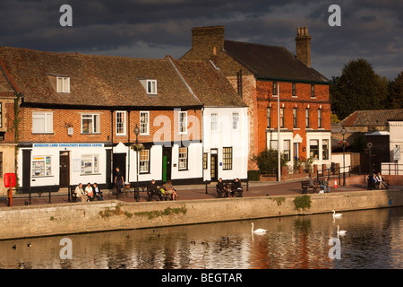 England, Cambridgeshire, St Ives, River Great Ouse historic Quay, visitors on quayside Stock Photo