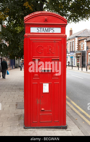 K4 phone box post office in Frodsham UK Stock Photo