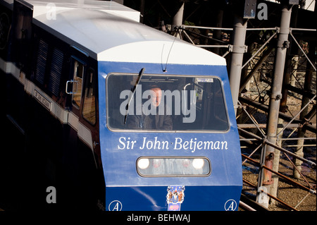 Sir John Betjeman train pulls out of the pier head on Southend PIer in Essex. Picture Jim Holden. Stock Photo