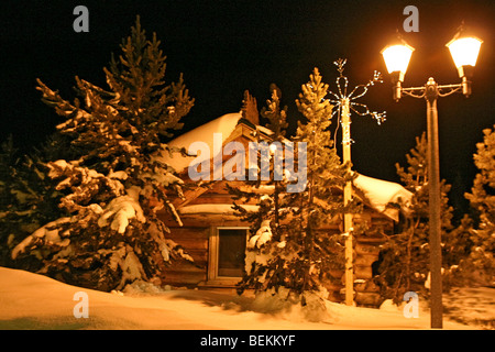 Log Cabin In Snow At Night Stock Photo 266322877 Alamy