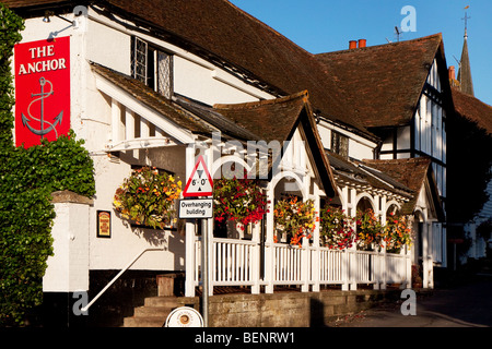 View of The Anchor public house in Hartfield Stock Photo