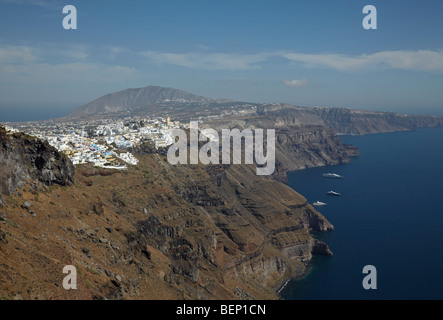 View towards Firostefani and Fira along the caldera edge from Imerovigli, Santorini, Cyclades Islands, Greece Stock Photo