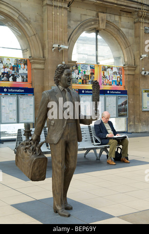 Statue of Liverpool  comedian Ken Dodd at Lime street station