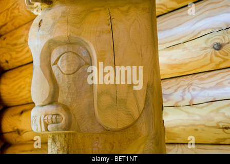 Detail of unpainted totem pole in log cabin interior, International Falls, Minnesota, USA Stock Photo