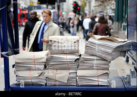 Free copies of the London Evening Standard newspaper. Central London. Britain. UK Stock Photo