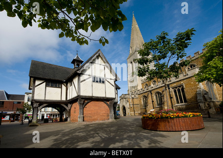 The old grammar school and St. Dionysius church in the centre of Market Harborough, Leicestershire Stock Photo