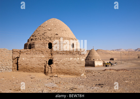 Tombs at El Qasr in Dakhla Oasis, Libyan Desert, Egypt Stock Photo