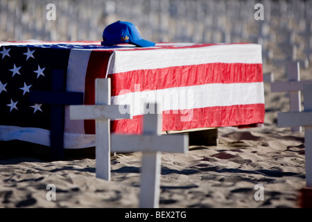 Crosses for the fallen dead of Iraq and Afghanistan coffin Stock Photo