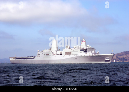 U.S. Navy Sailors with the amphibious dock landing ship USS Green Bay ...