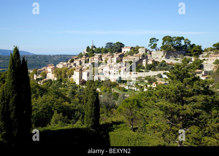 BONNIEUX VILLAGE LUBERON PROVENCE FRANCE Stock Photo - Alamy