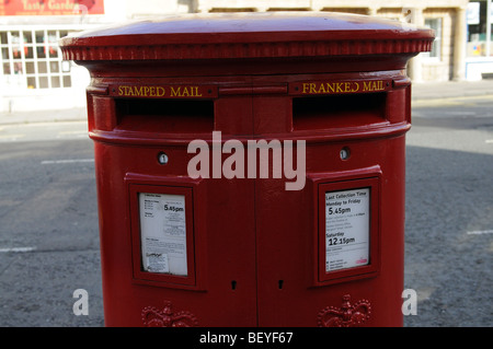 Royal Mail red letterbox for stamped and franked mail Stock Photo