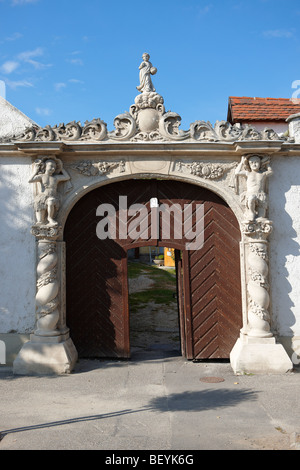 The two Moors House (K t m r h z). Rustic Baroque architecture - Sopron, Hungary Stock Photo